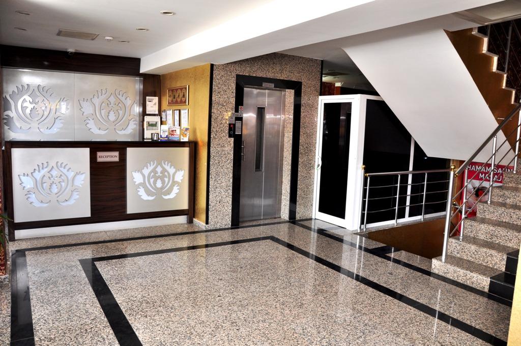 Atalla Otel 3*