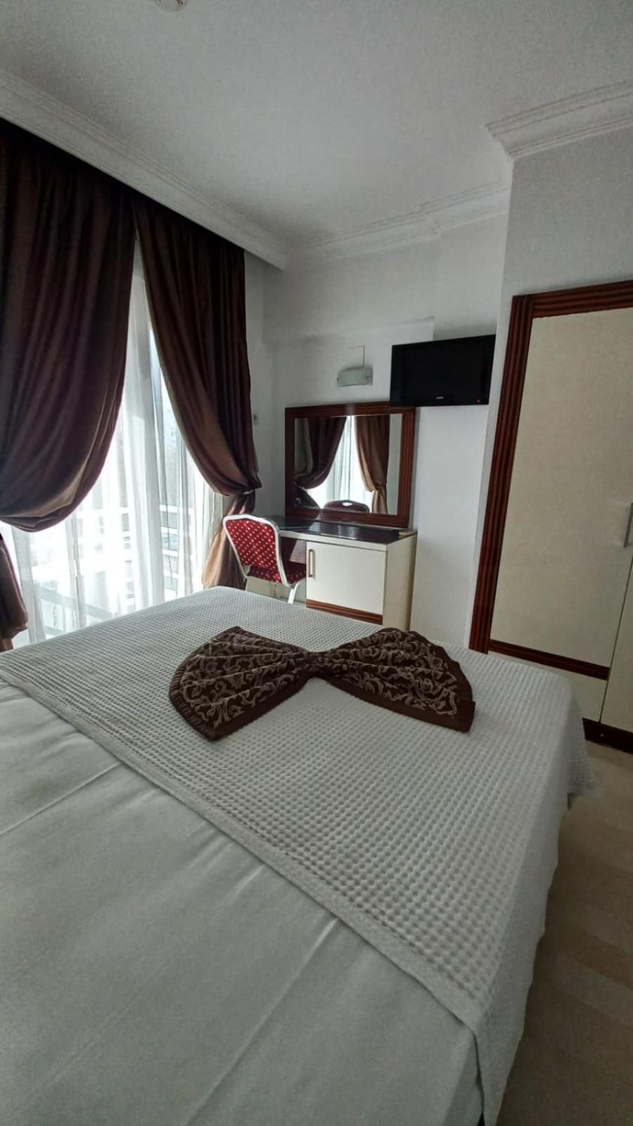 Otel Atalla 3*