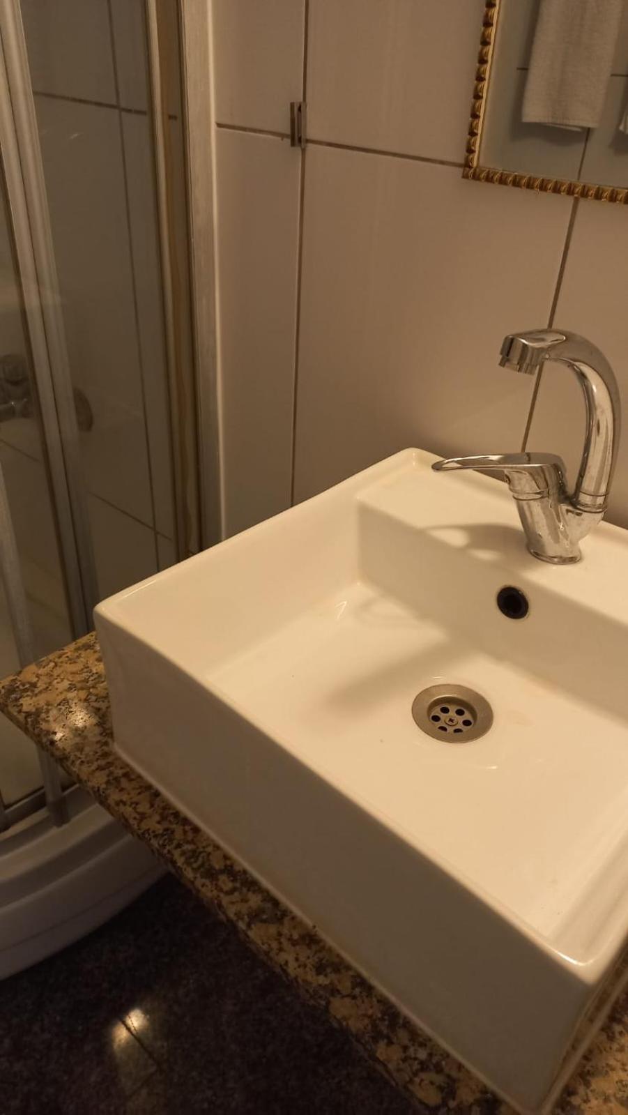 Otel Atalla 3*